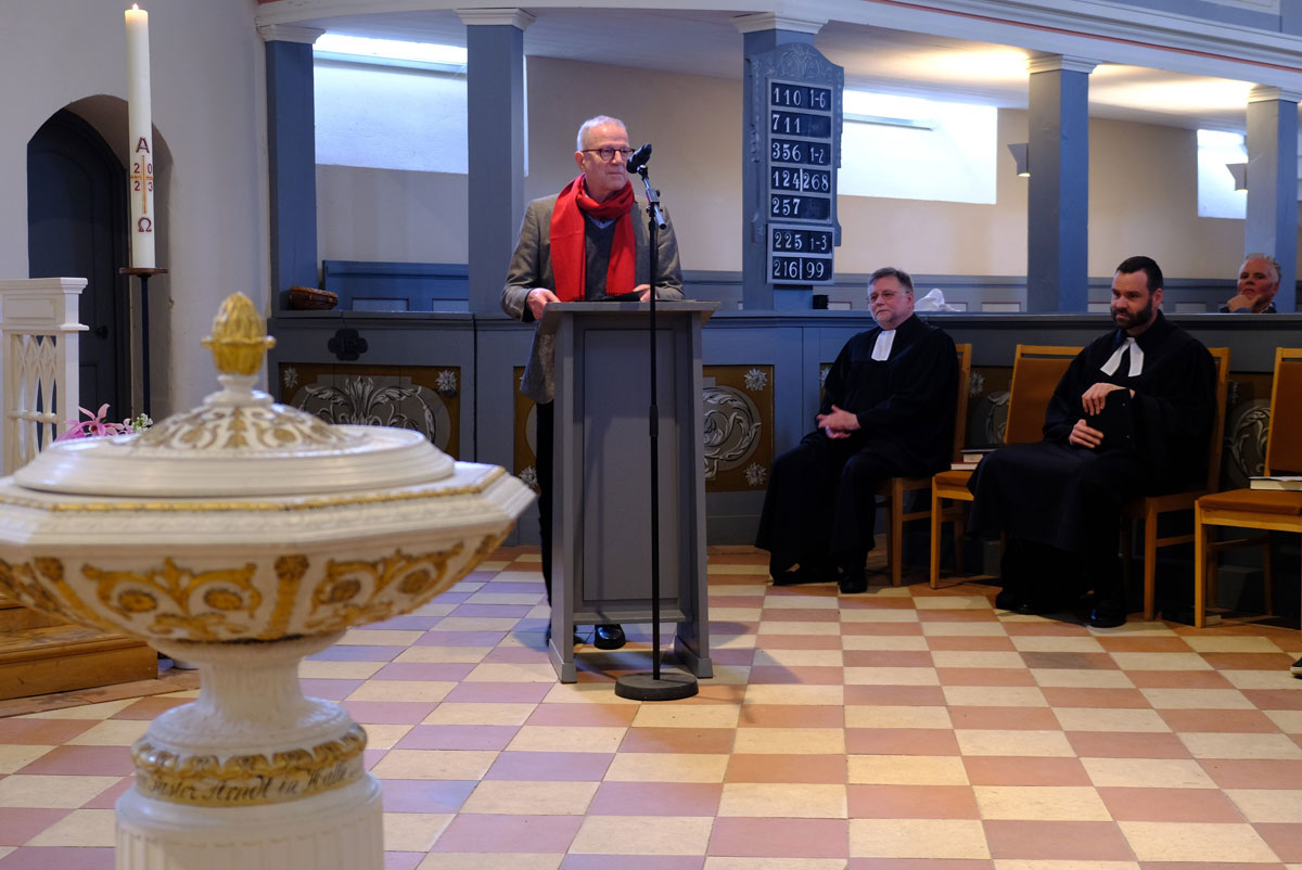 Foto Ansprache zur Einfuehrung des Diakon Simon Rausch